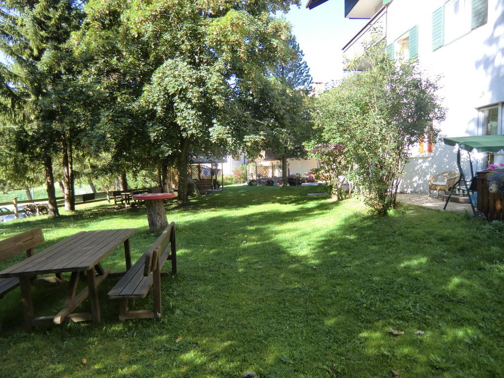 Appartamenti Ladina Campitello di Fassa Eksteriør billede